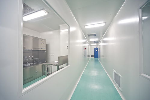 Saren無(wú)塵車間裝修 萬(wàn)級(jí)與十萬(wàn)級(jí)的核心標(biāo)準(zhǔn)與機(jī)電設(shè)備要求